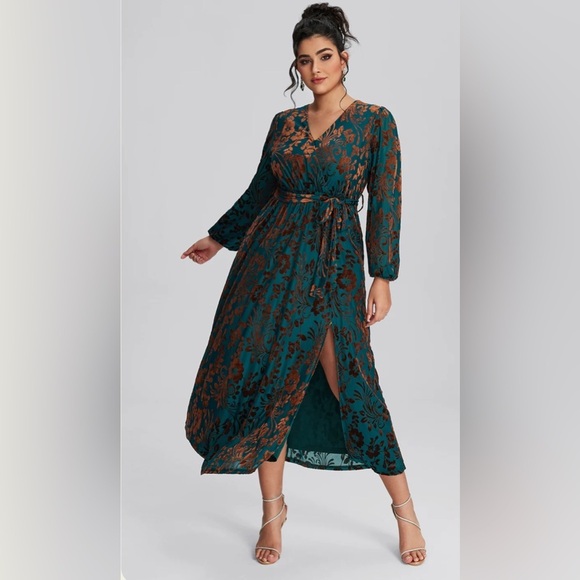 Dresses & Skirts - Velvet Wrap Maxi Dress Plus Size 2X NWT Teal Brown Floral Long Sleeve Dress